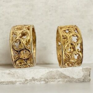 Vintage Napier Earrings Gold Tone Clover Filigree Clip-On Hoop Earrings